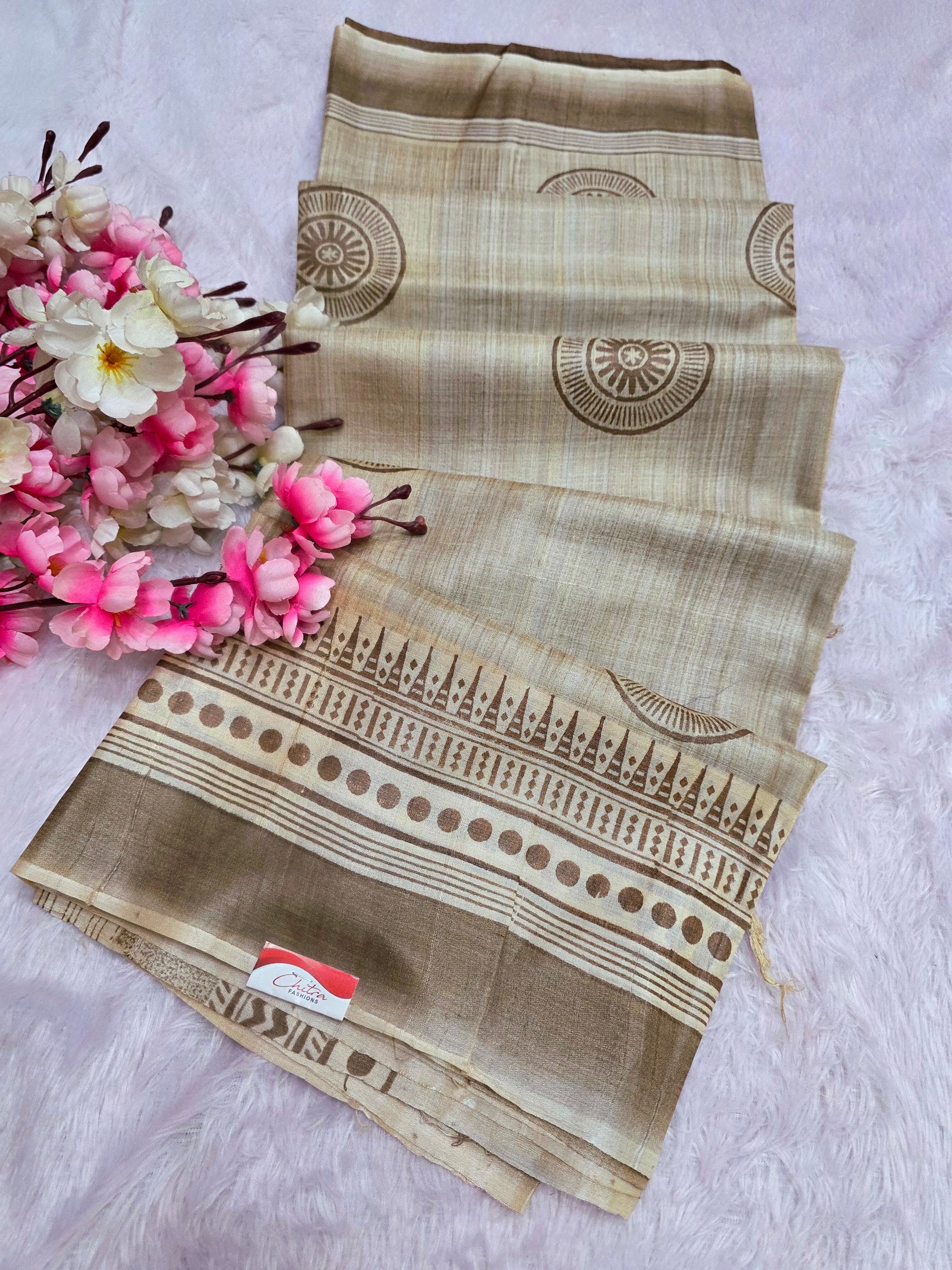 834002 Pure Tusser Silk Hand Print Designer Saree