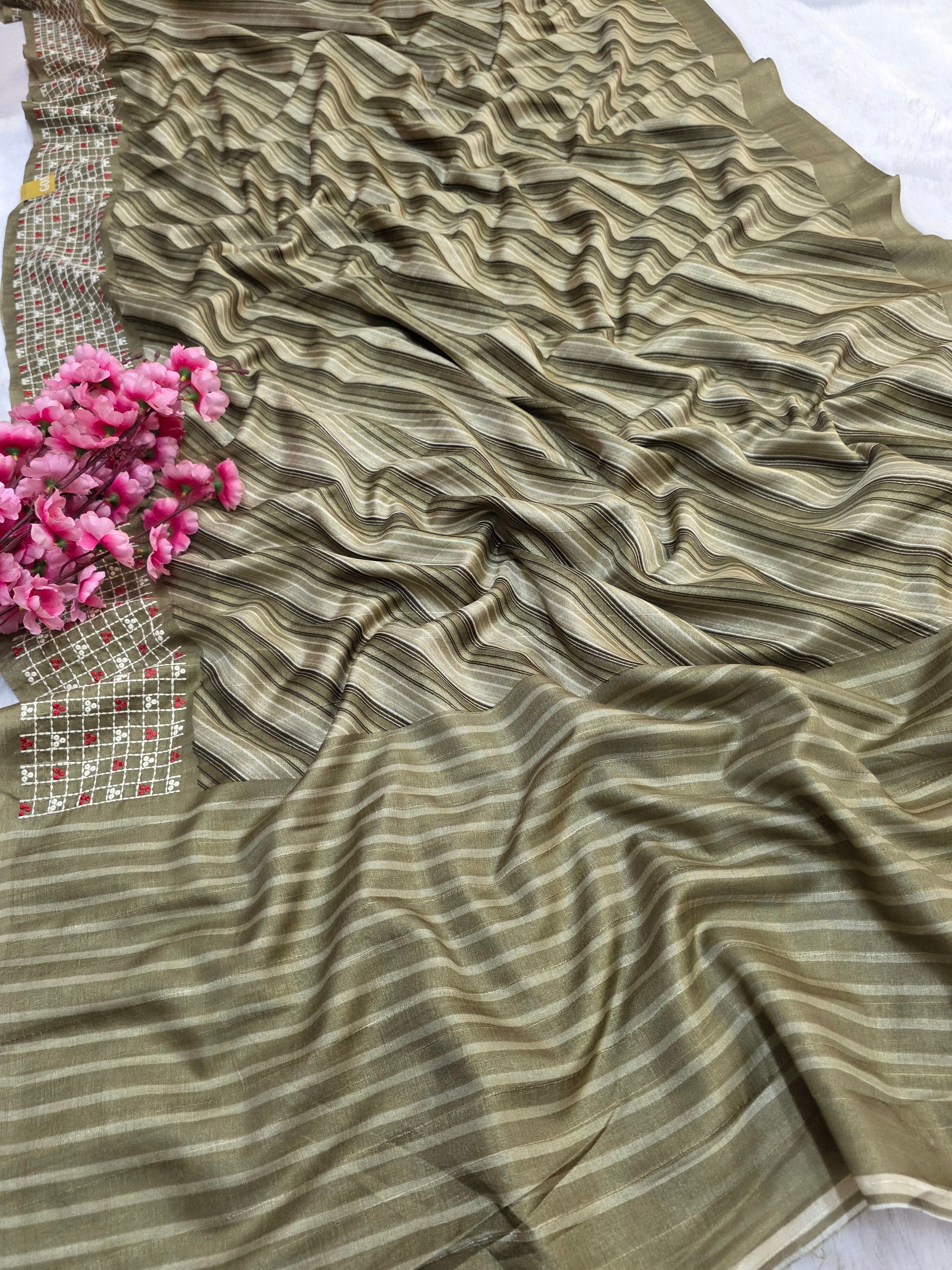 327003 डिज़ाइनर प्योर डोला सिल्क लहरिया साड़ी - हरा