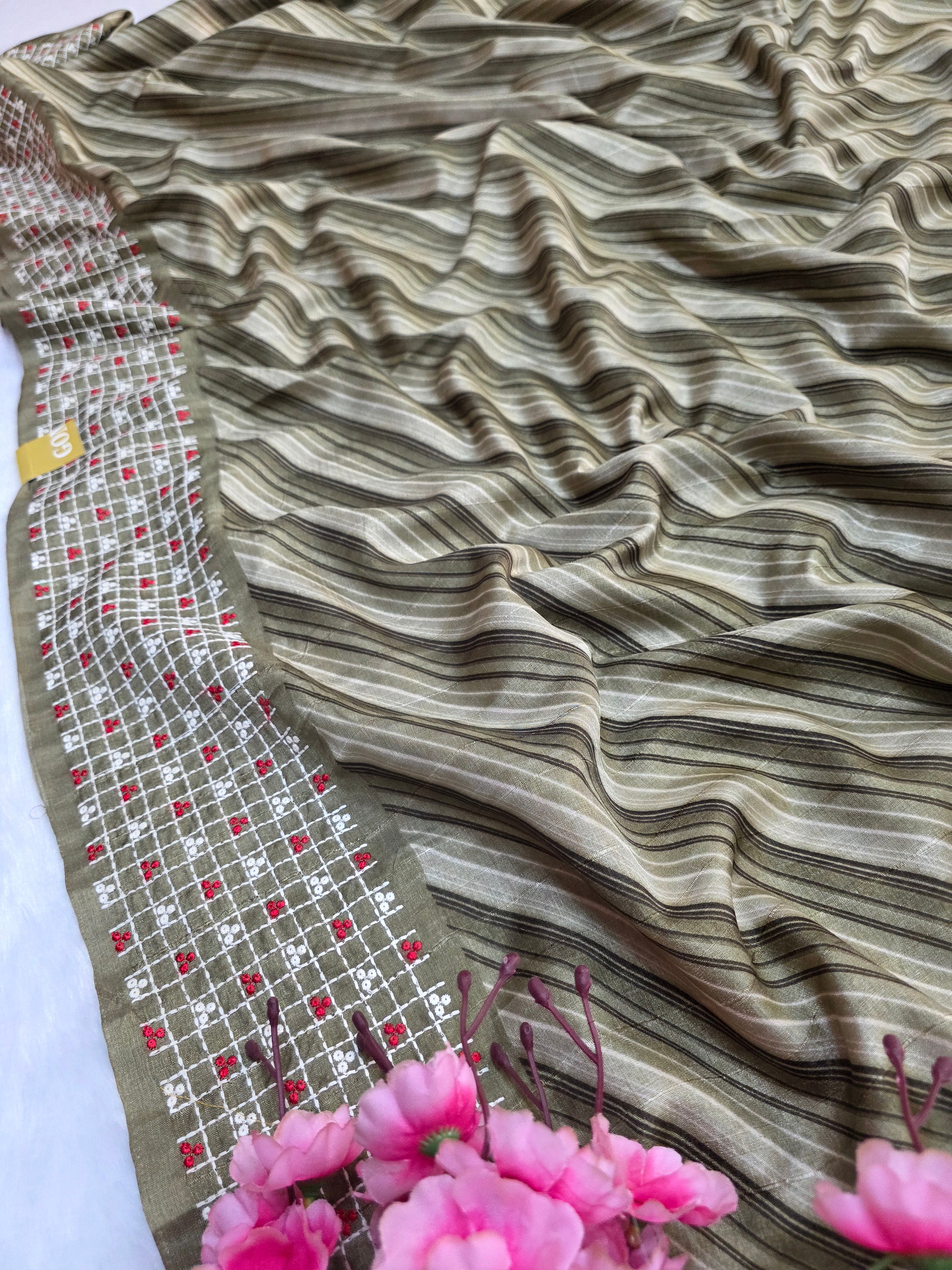 327003 डिज़ाइनर प्योर डोला सिल्क लहरिया साड़ी - हरा