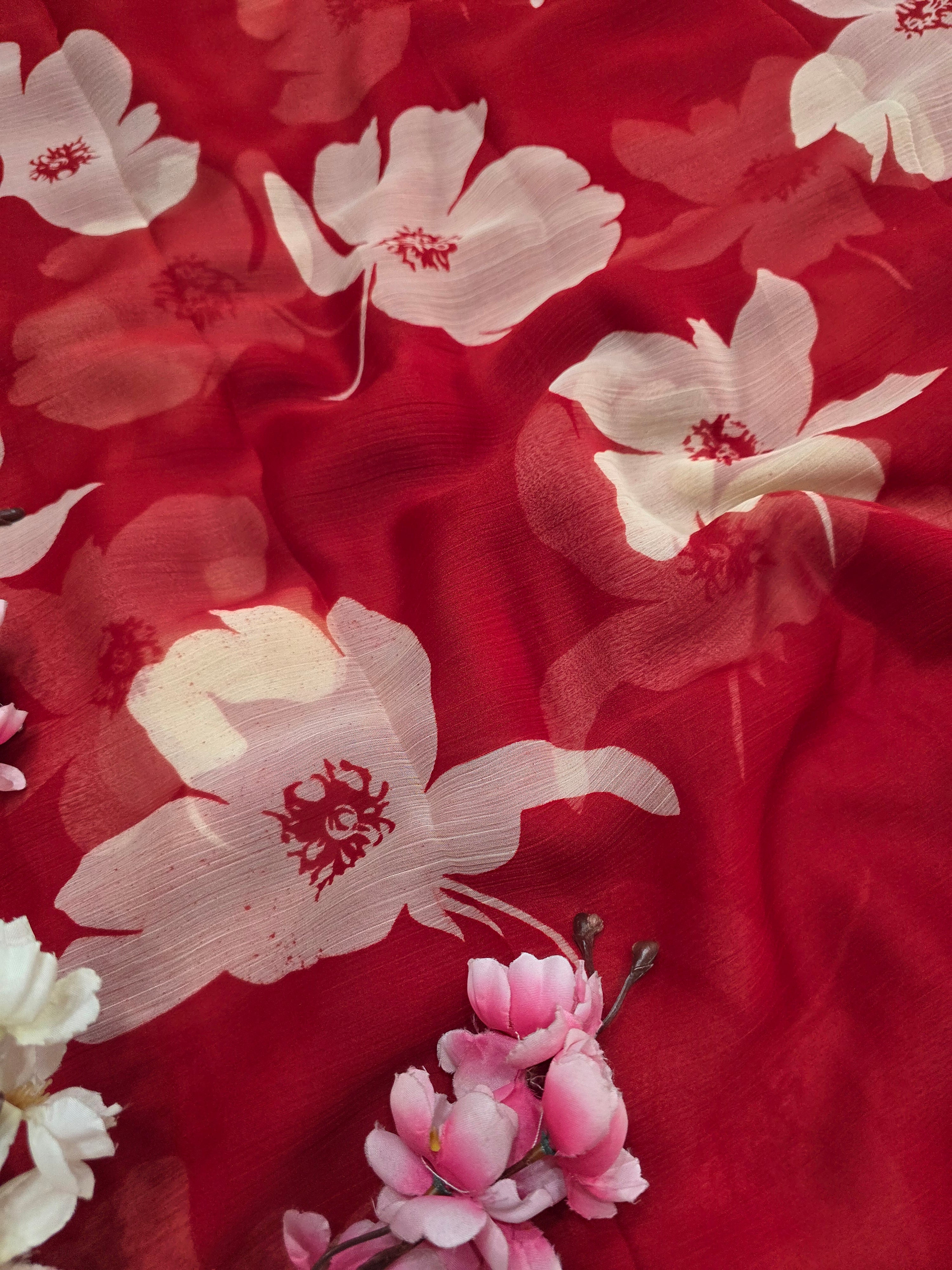 103903 Lightweight Elegant Semi Chiffon Flower Print Saree - Red