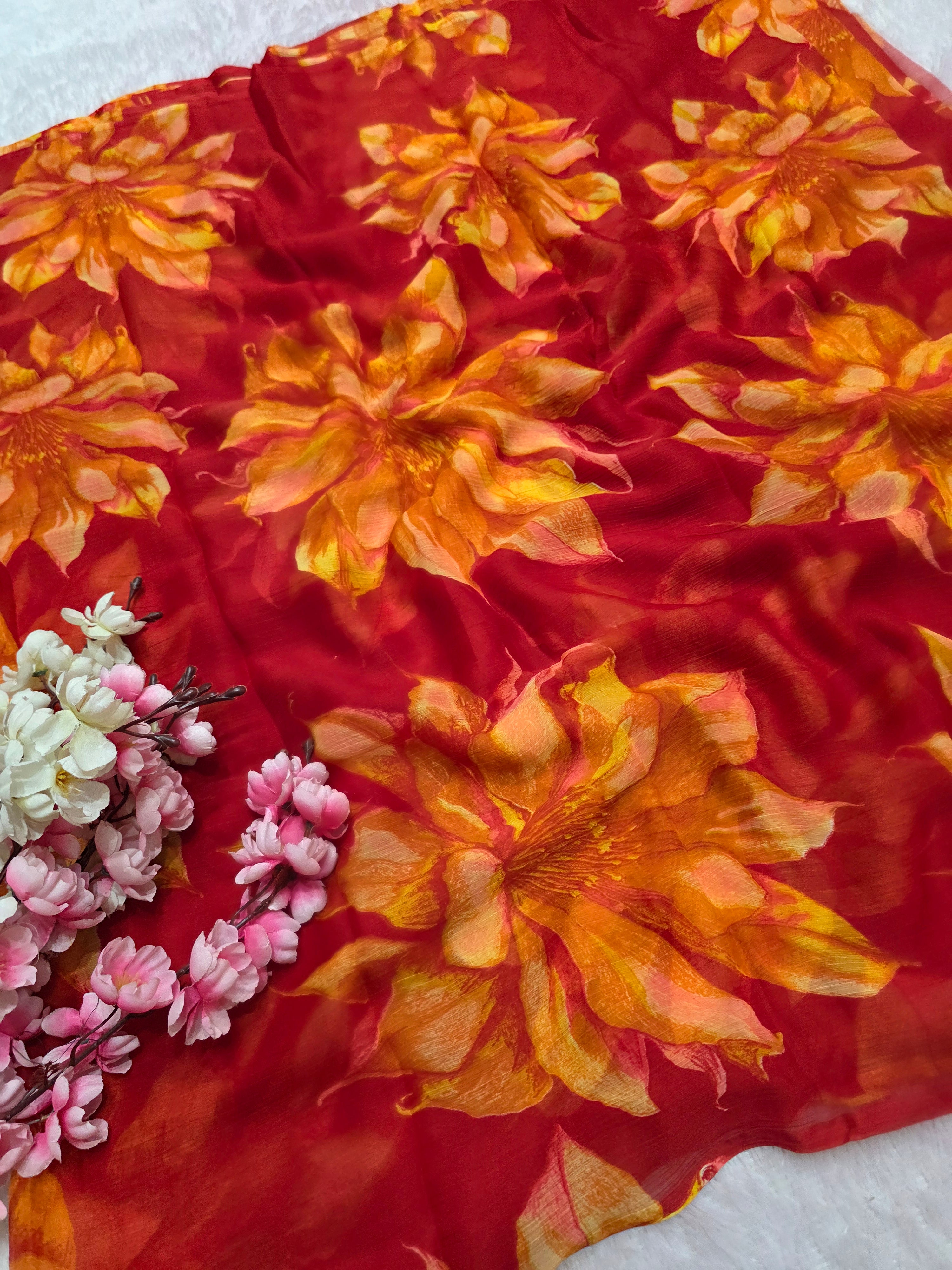 905001 Lightweight Elegant Semi Chiffon Flower Print Saree - Red