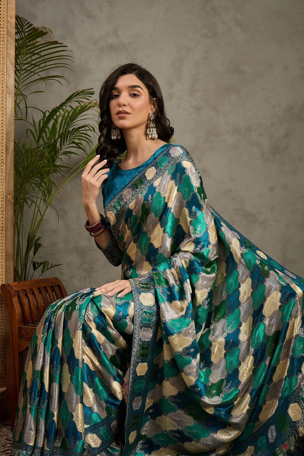 938004 Royal Kashmiri Pashmina Silk Blue White Saree with Heavy Blouse