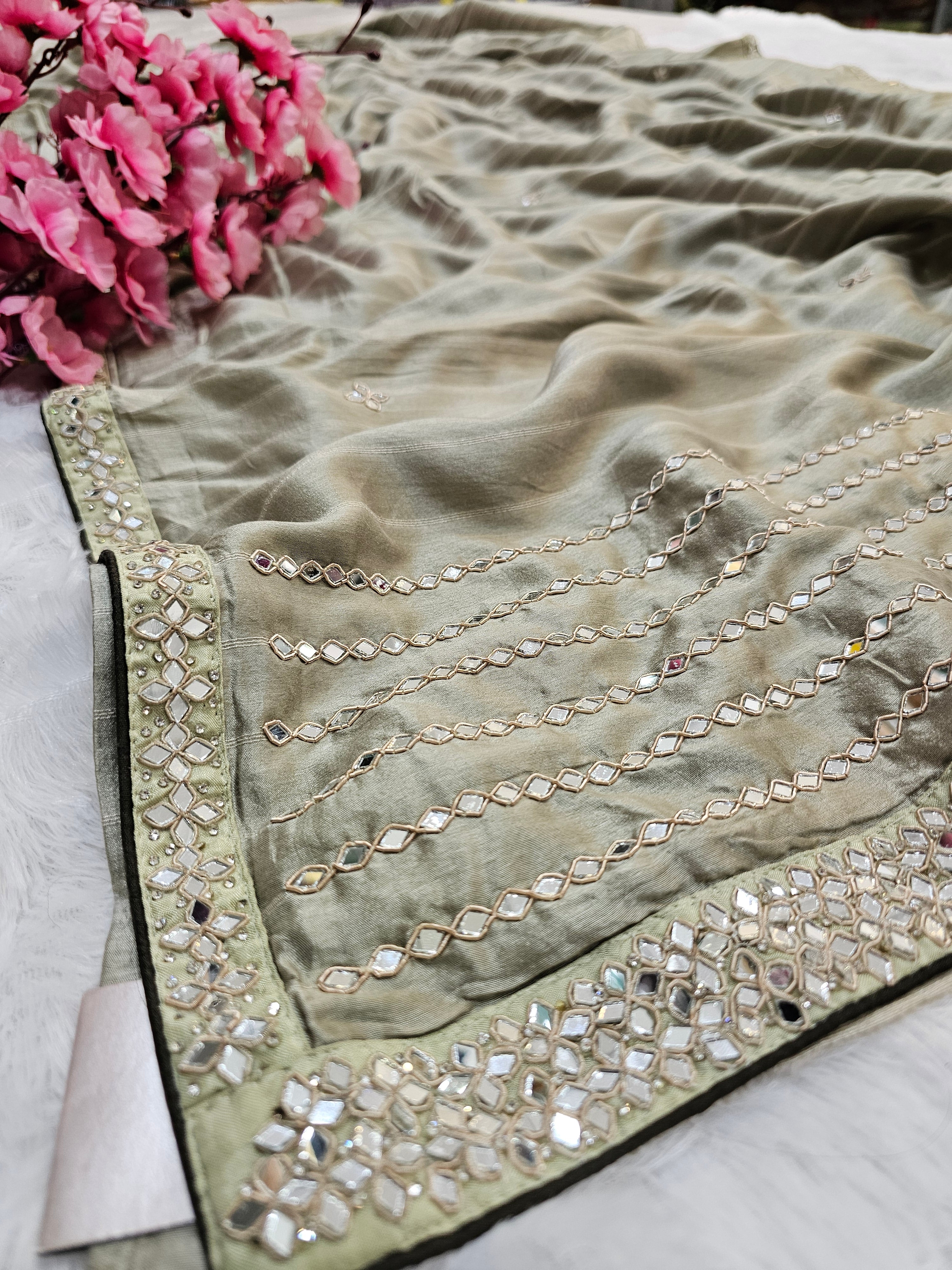 787016 Designer Stylish Saree with Exclusive Stitched Blouse