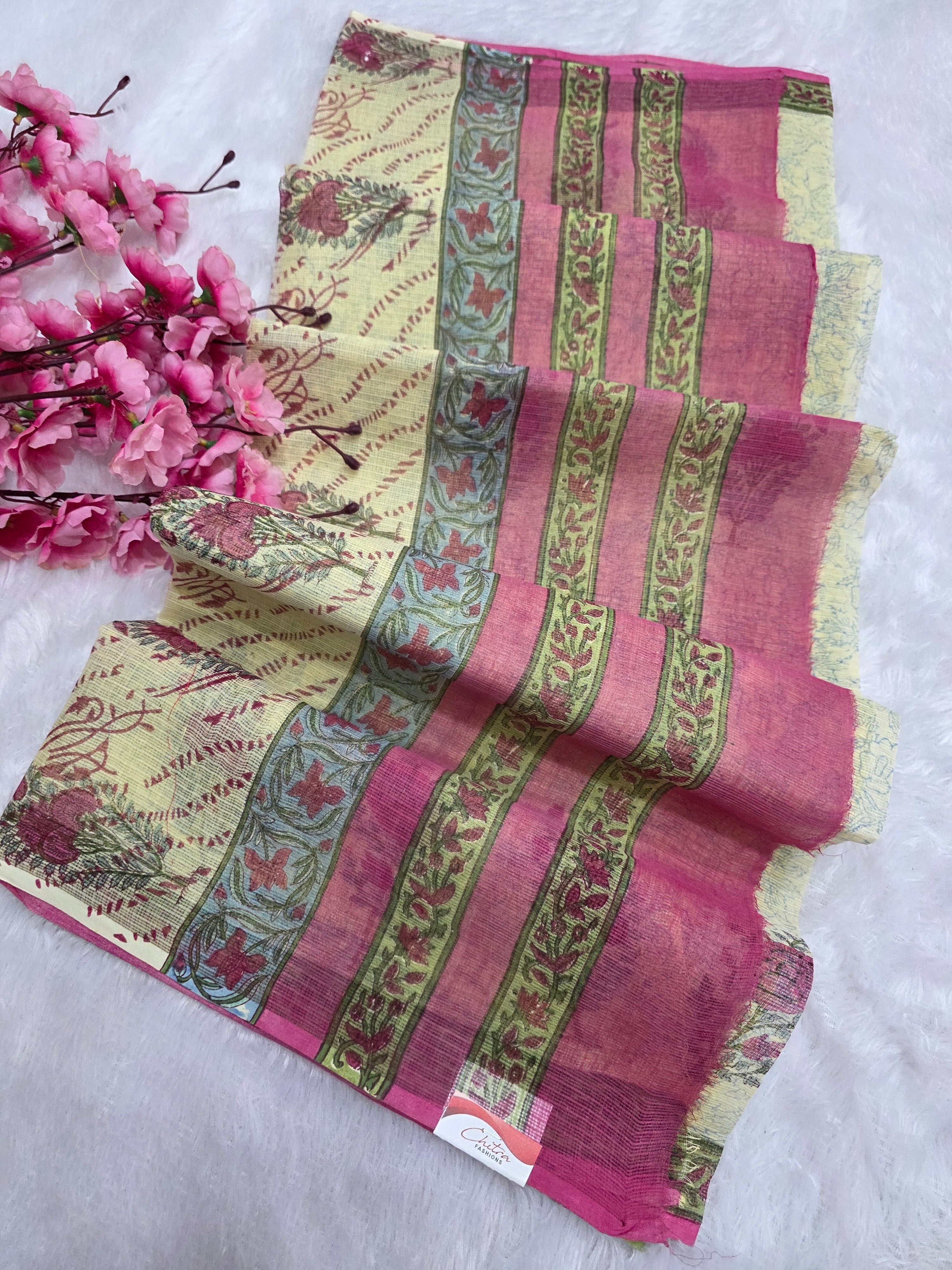 595002 शुद्ध कोटा डोरिया हैंडब्लॉक्ड प्रिंटेड साड़ी 