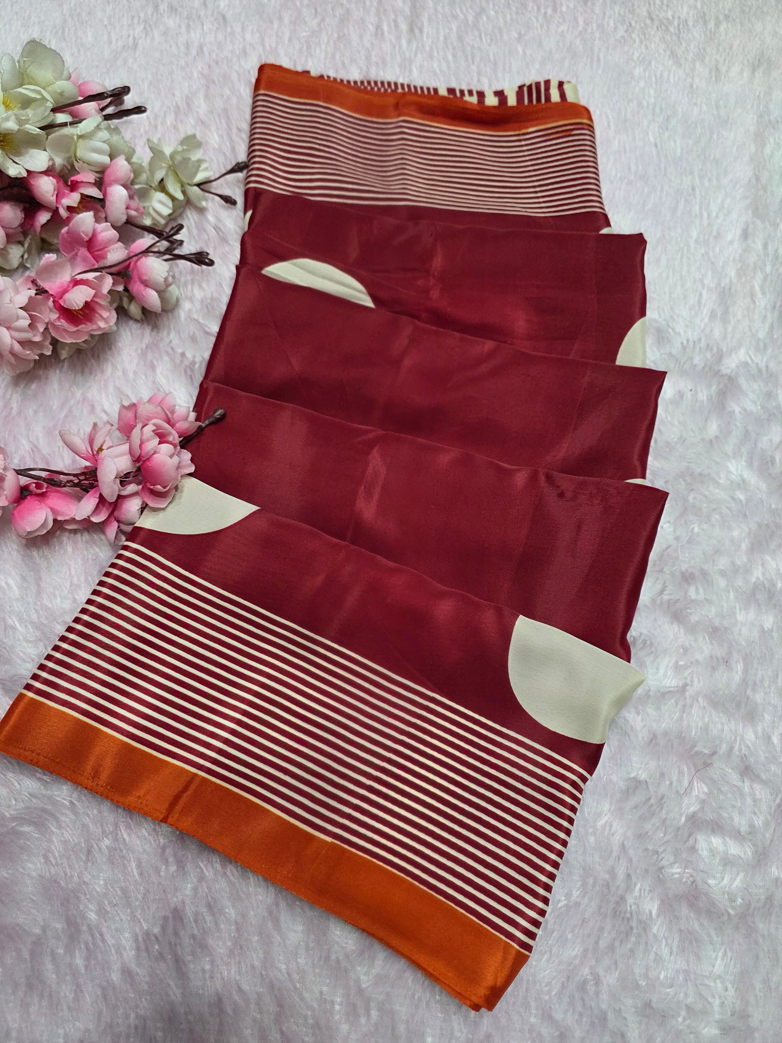 939001 Retro Style Polka Dots Print Satin Silk Saree - Maroon Red