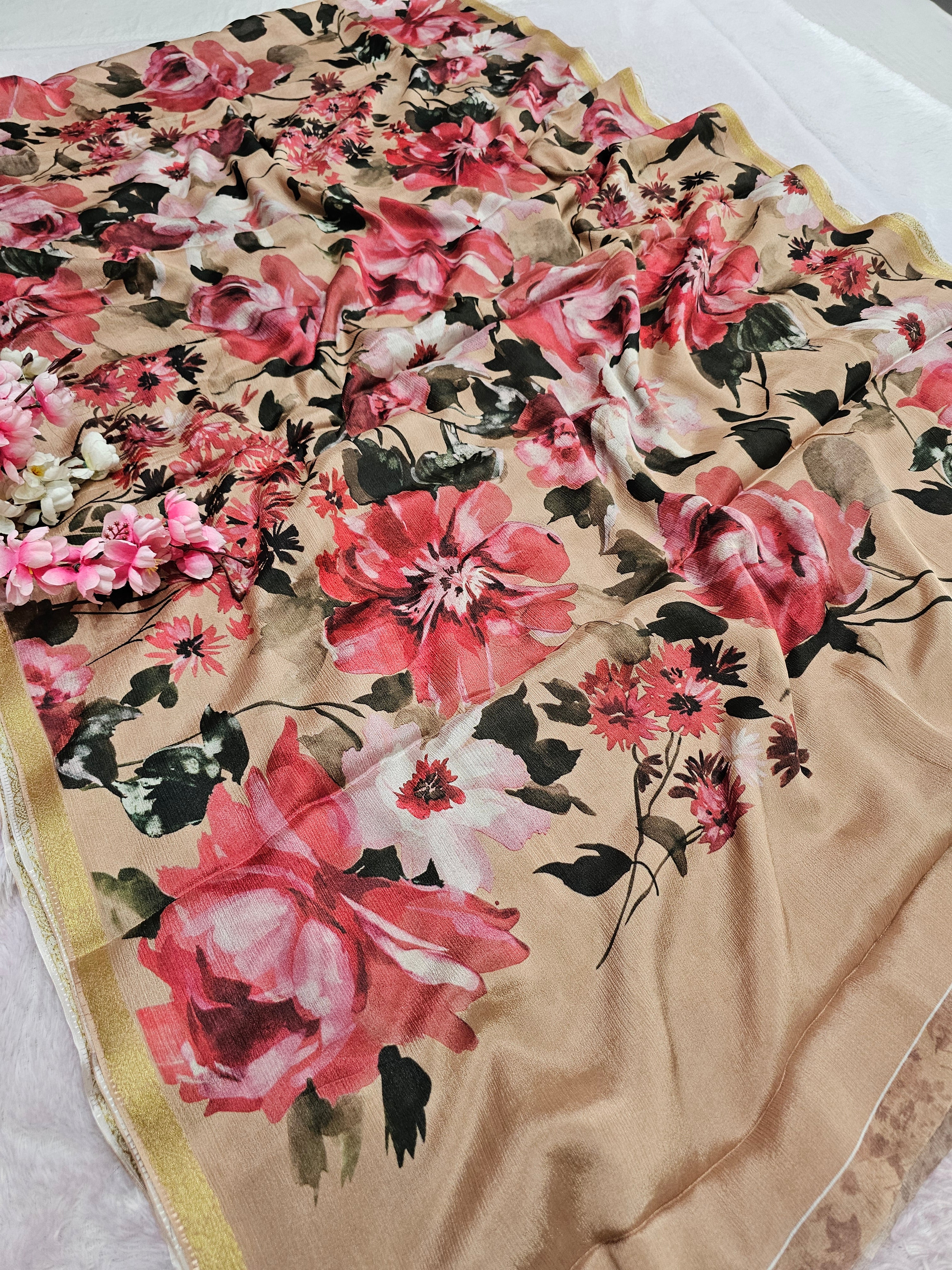 शुद्ध टसर सिल्क हाथ से बनी लेहरिया साड़ी प्रीमियम गोटापट्टी वर्क के साथ - 8837