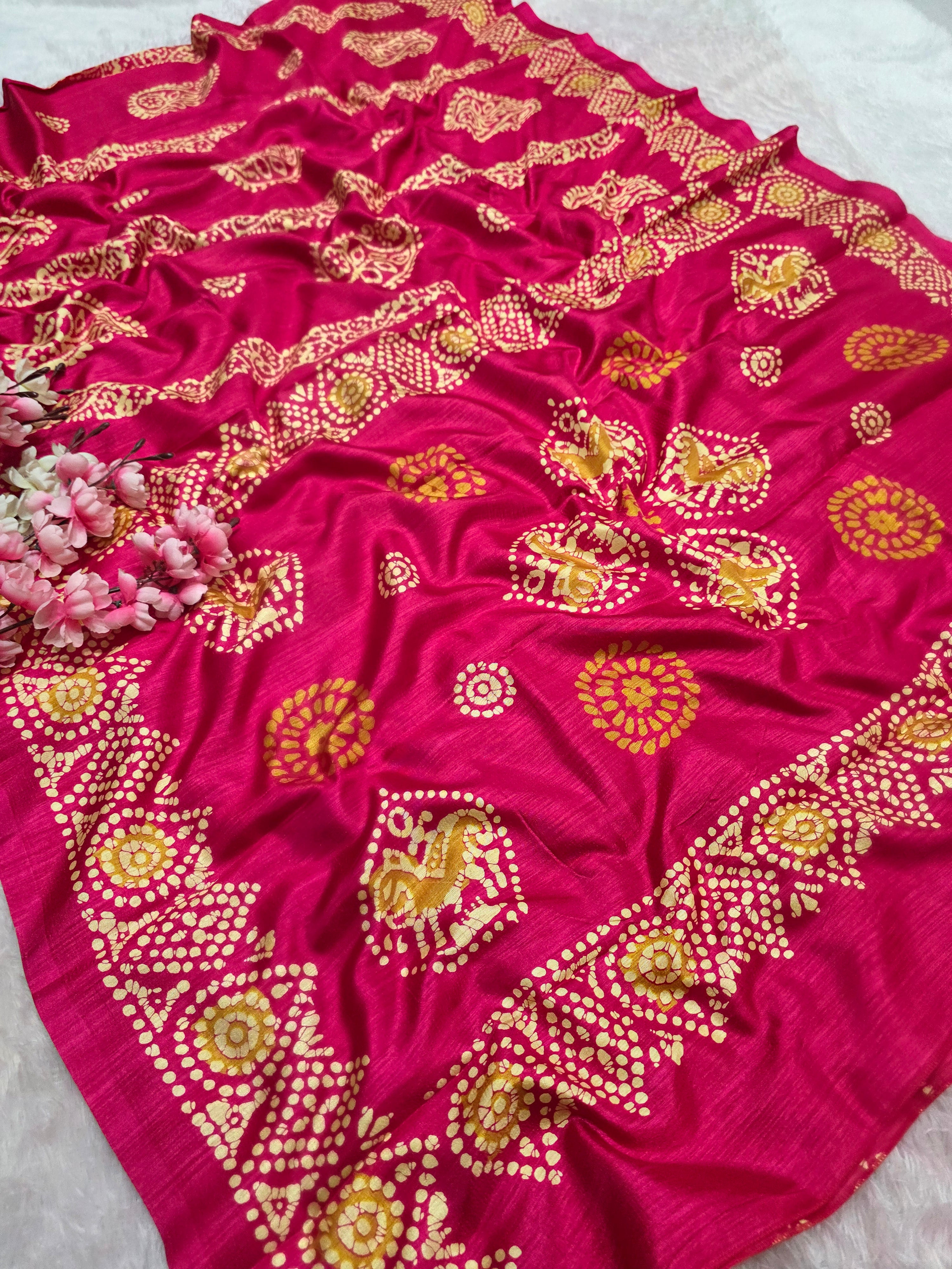 911005 Very Soft and Premium Looking Semi Dola Silk Batik Print Saree - Rani