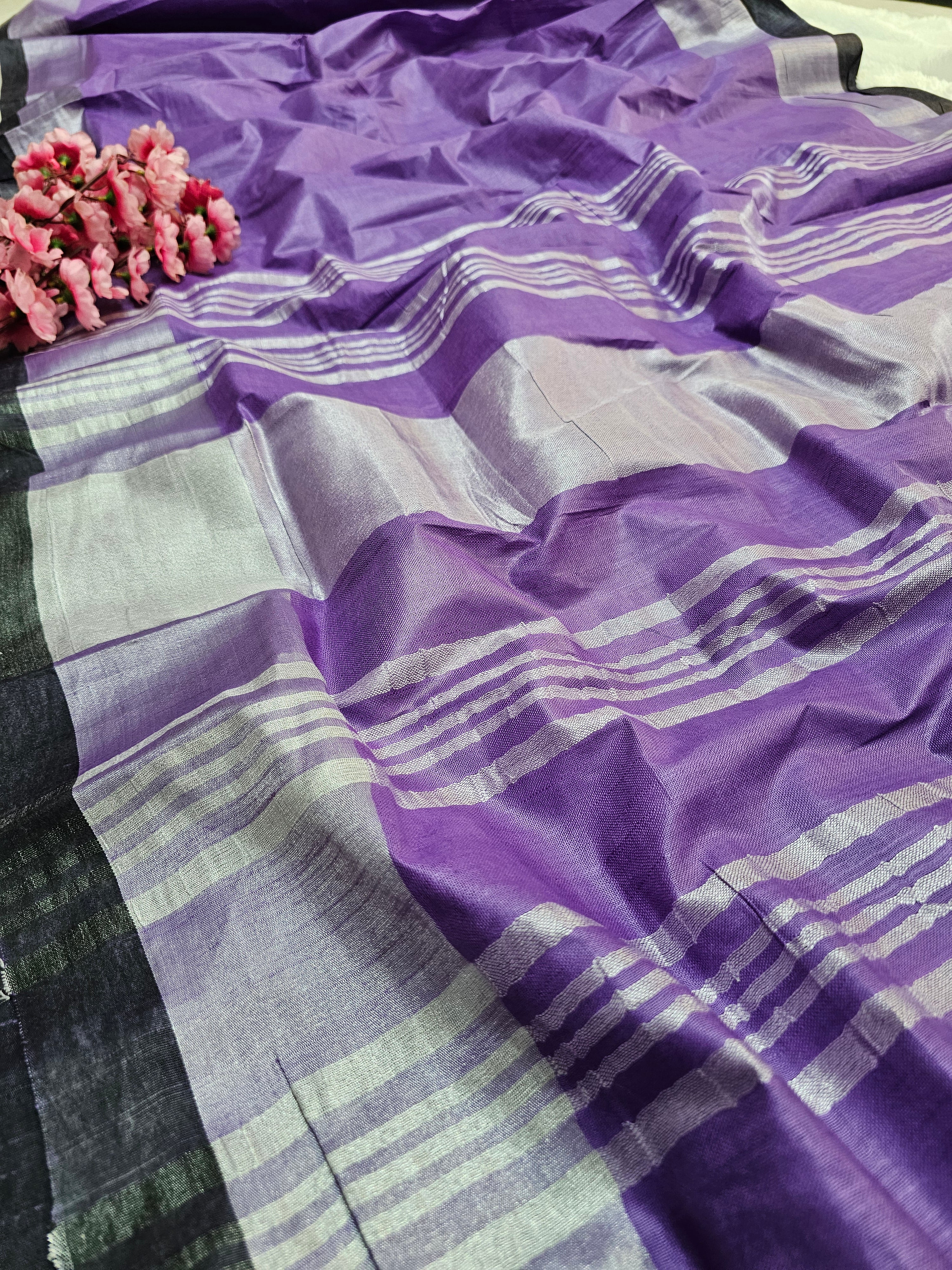 782014 Plane Linen Saree With CONTRAST Blouse purple