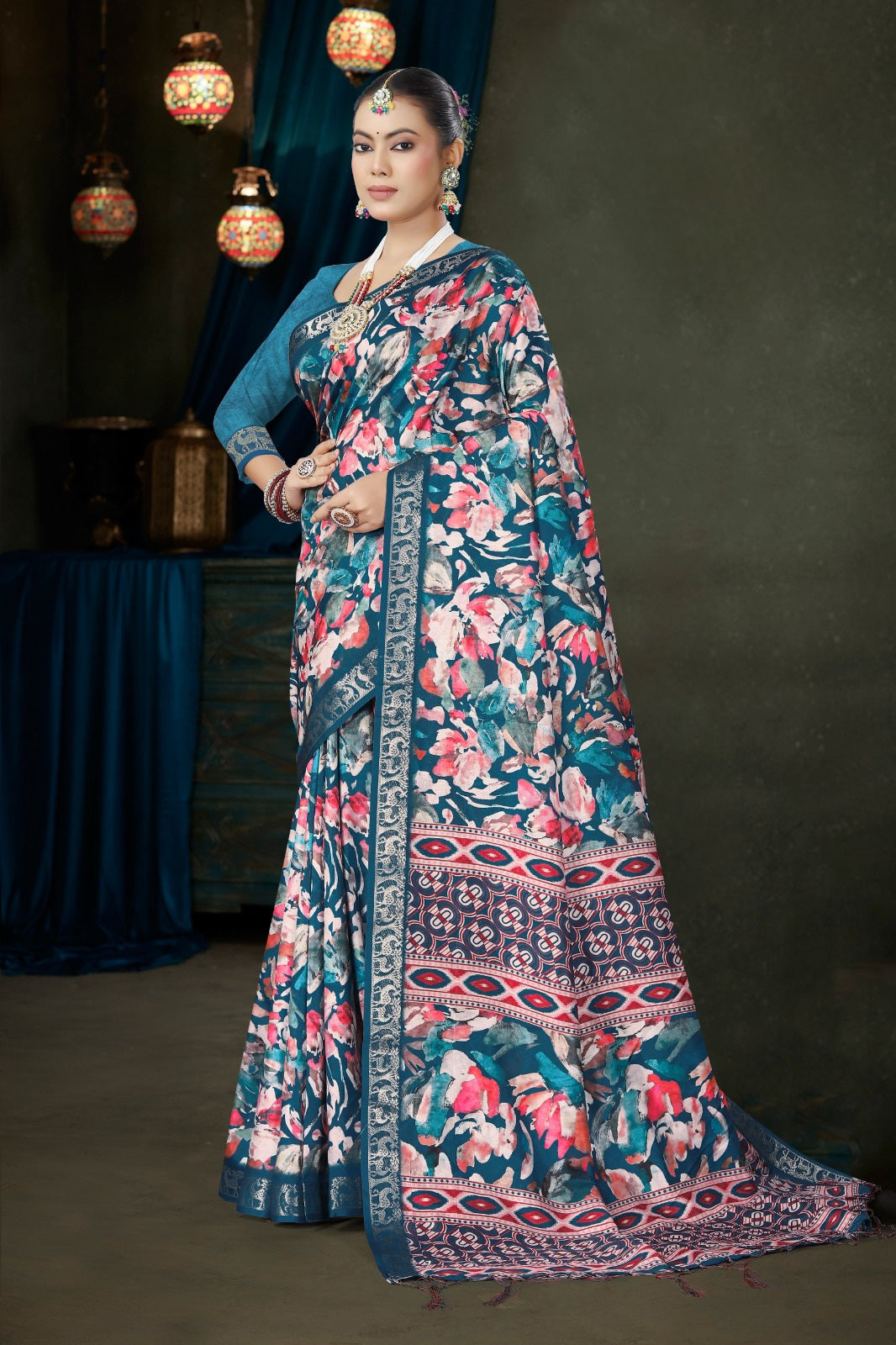 982001 Bollywood Style Soft Crepe Silk Flower Print Saree with Zari Weaving Border