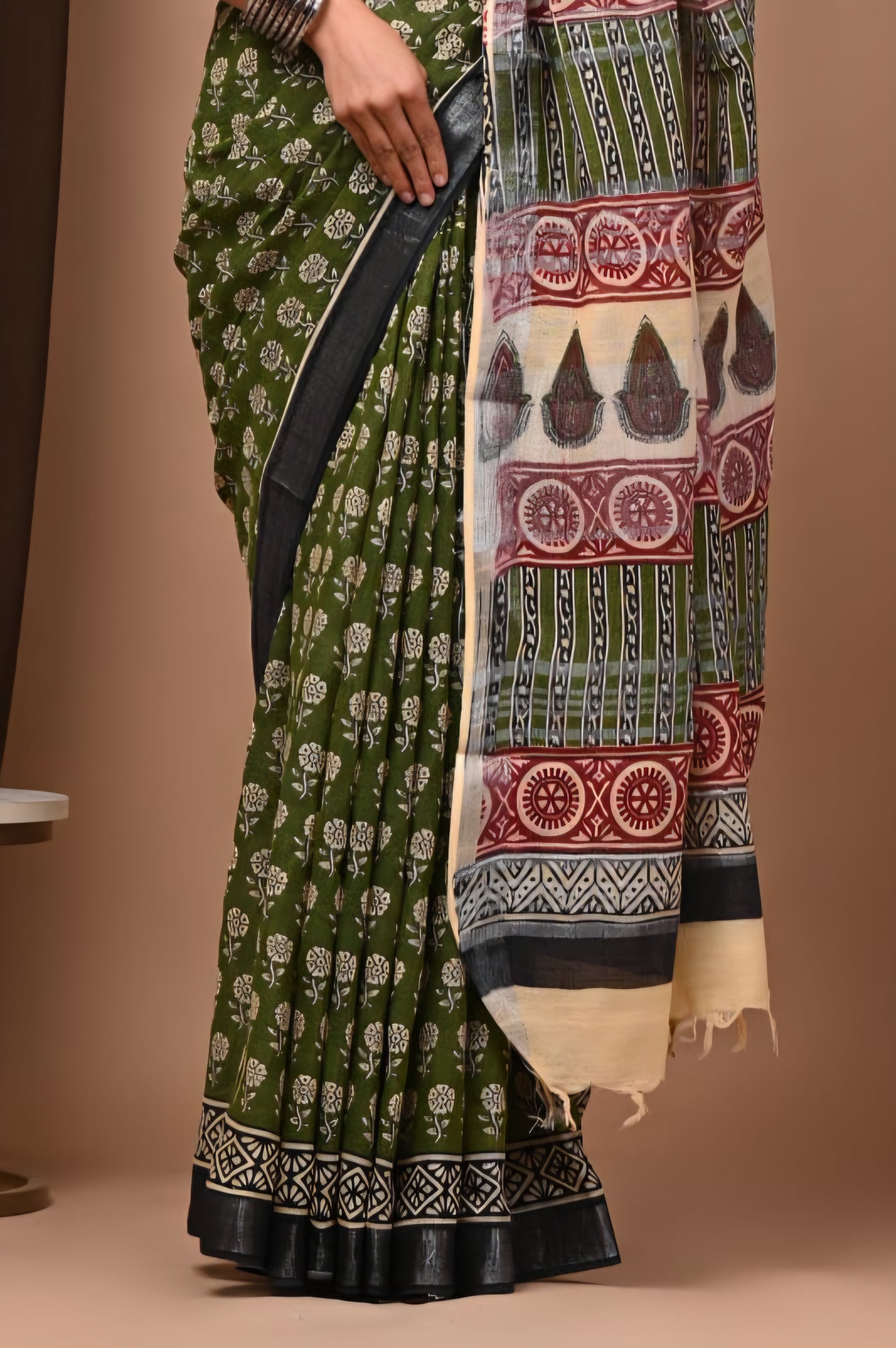 102502 Pure Rajasthani Natural Cotton Linen Hand Printed Saree