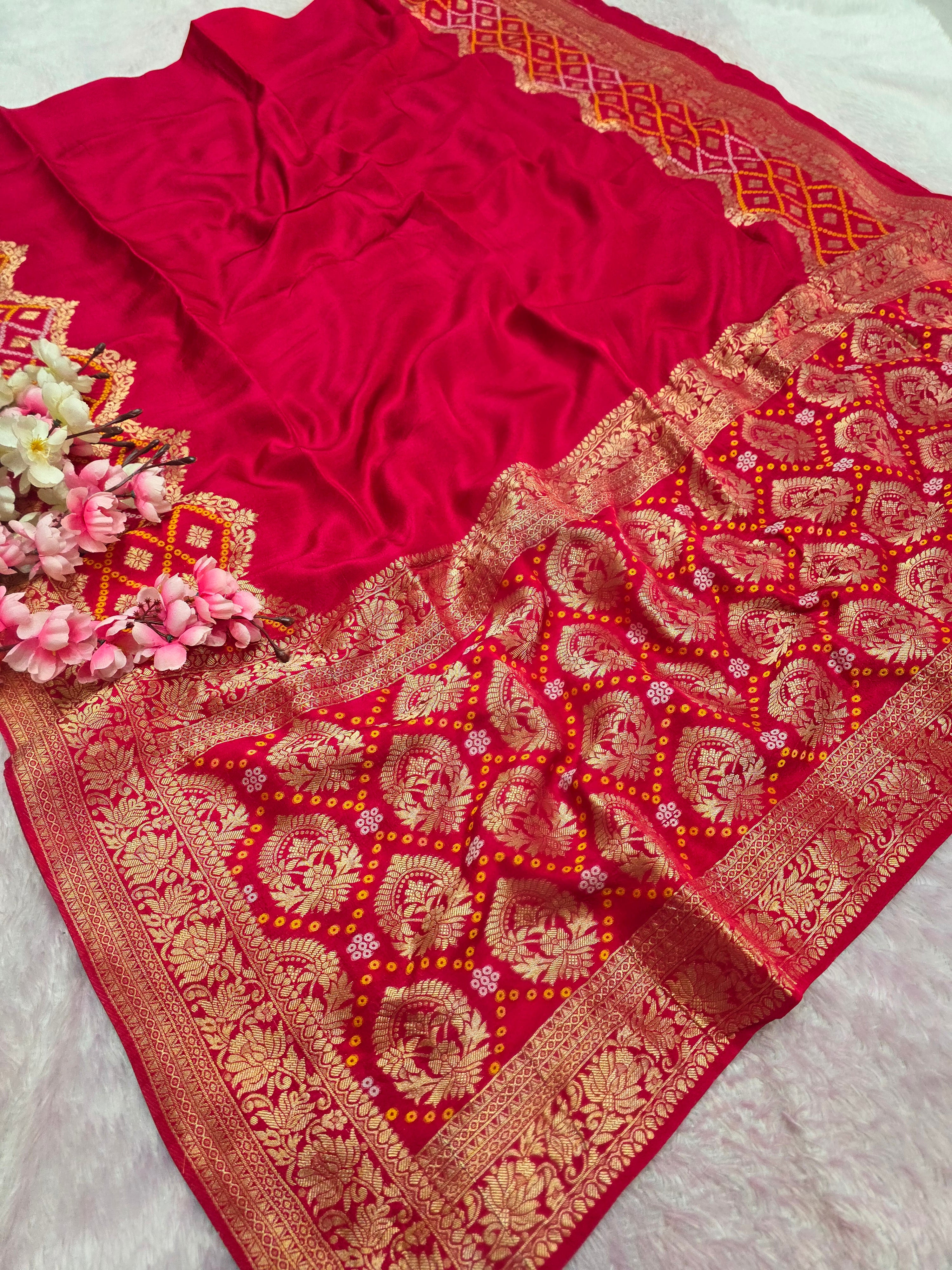 12473 Traditional Bandhani Saree with Banarasi Weaving Saree - Rani