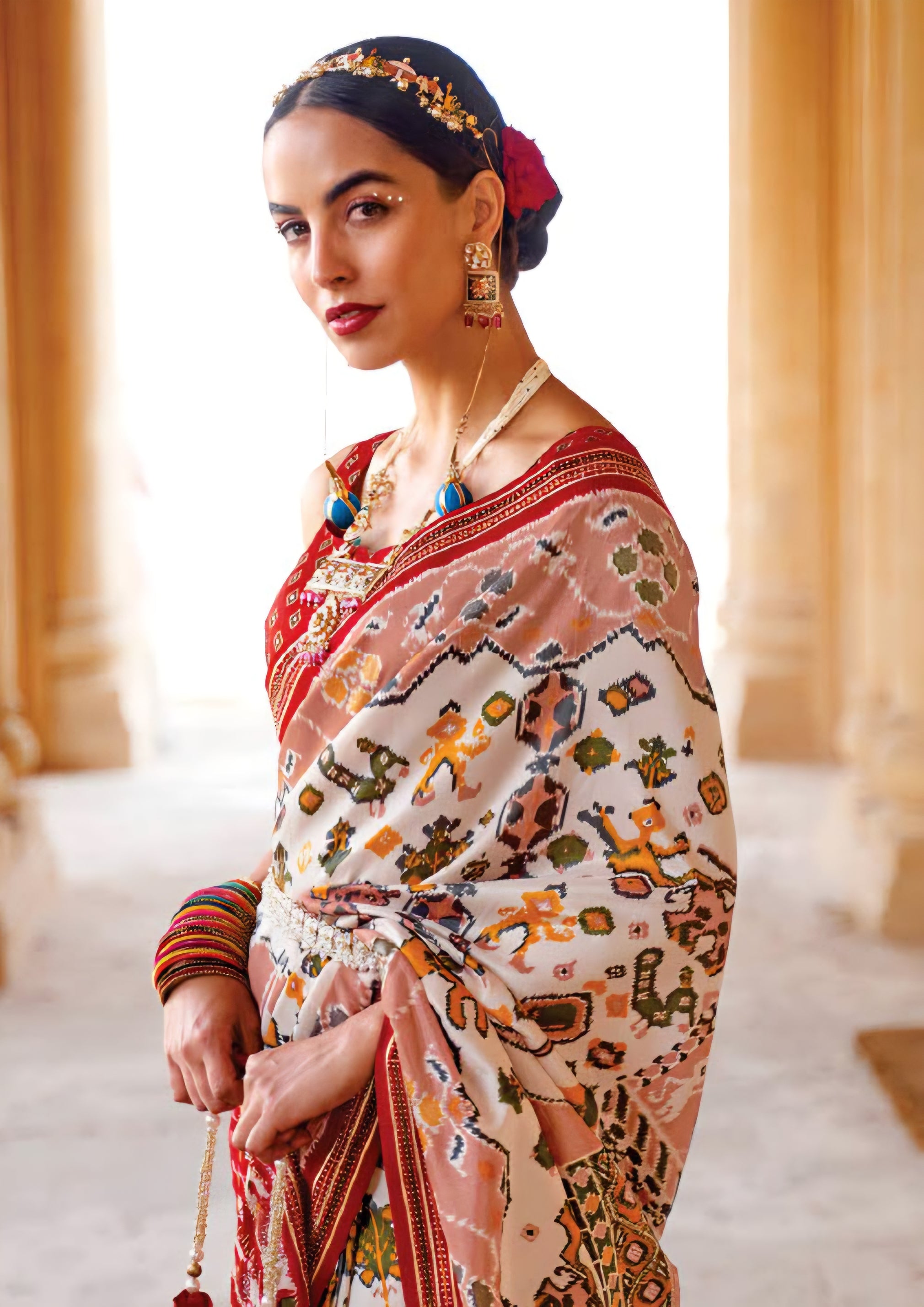 100708 Premium Patola Print Silk Saree With Gold Print