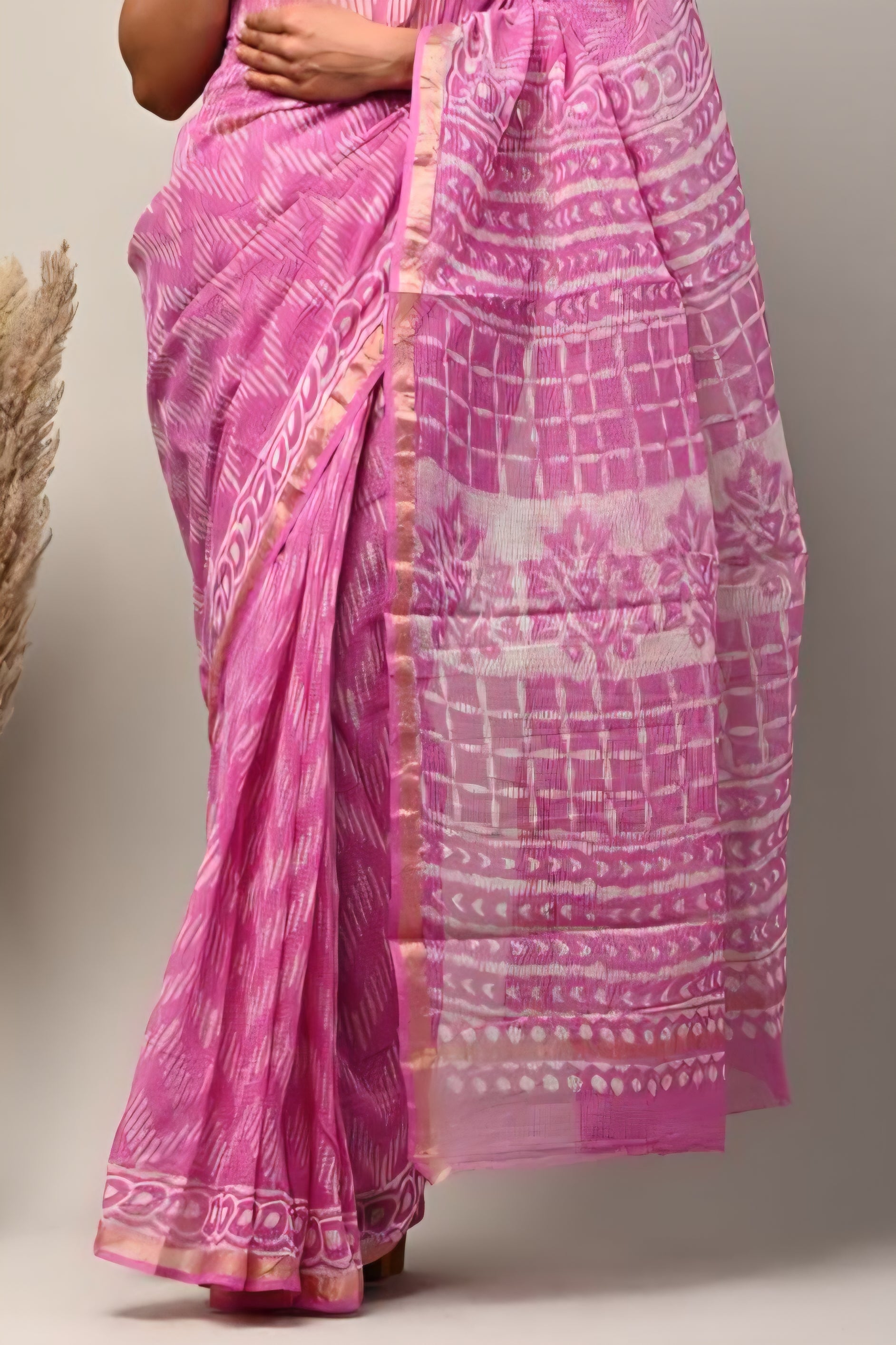 101605 Pure Kota Doriya Hand Printed Saree with Zari Weaving Border