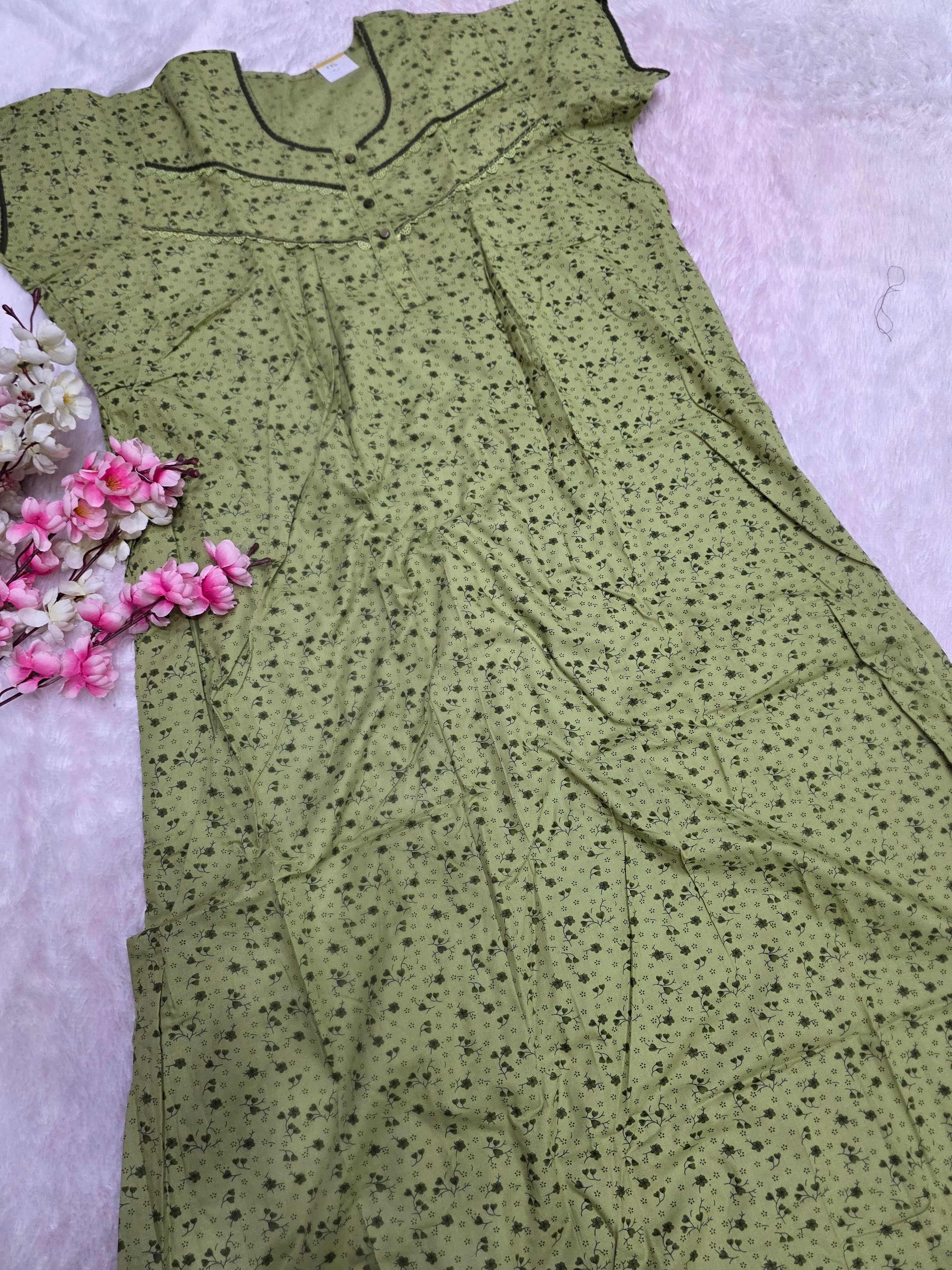 888011 Very Soft And Comfortable Night Gown with One Side Pocket - Green