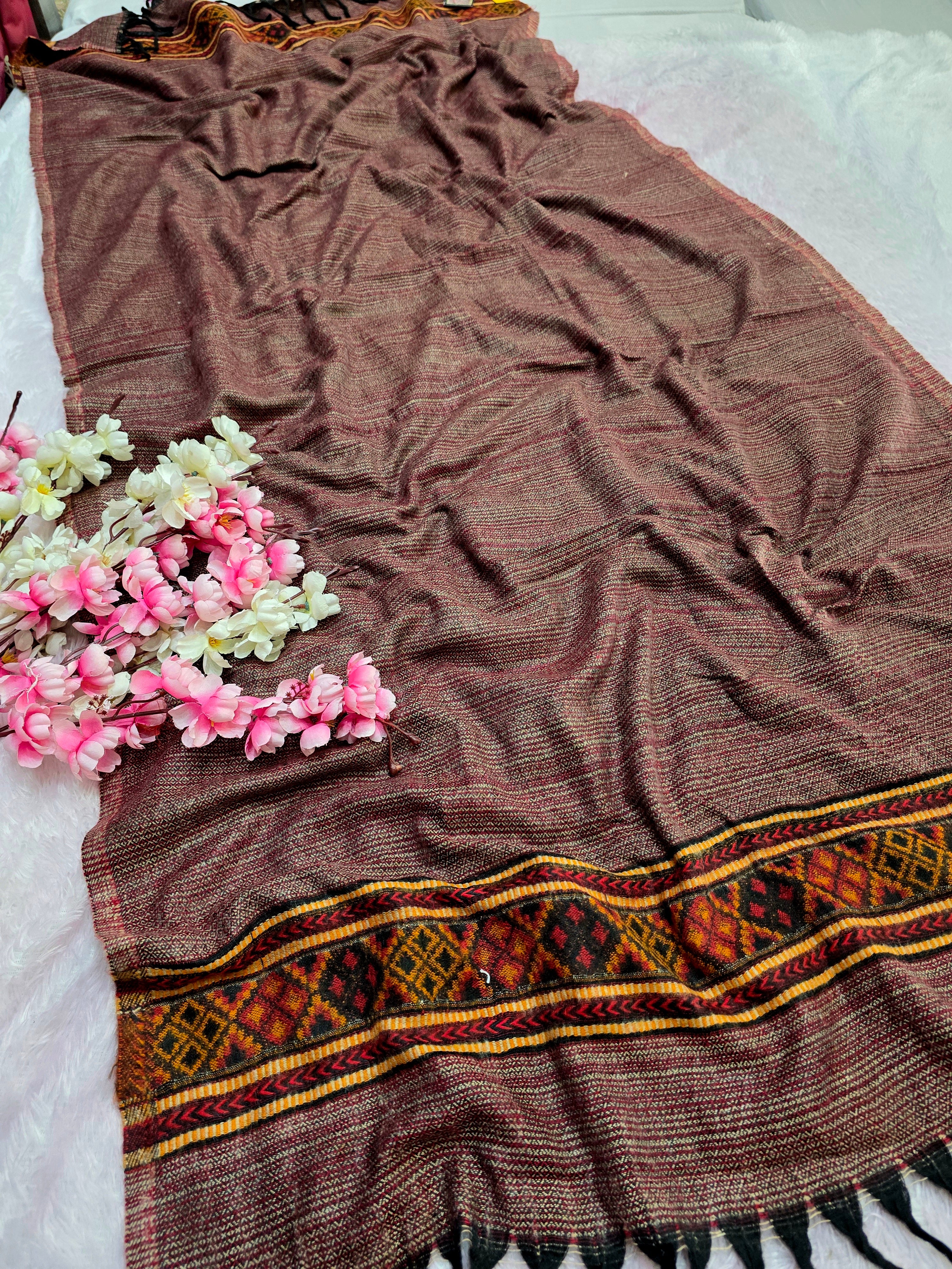 10400 Very Soft and Worm Woolen Shawl - Maroon