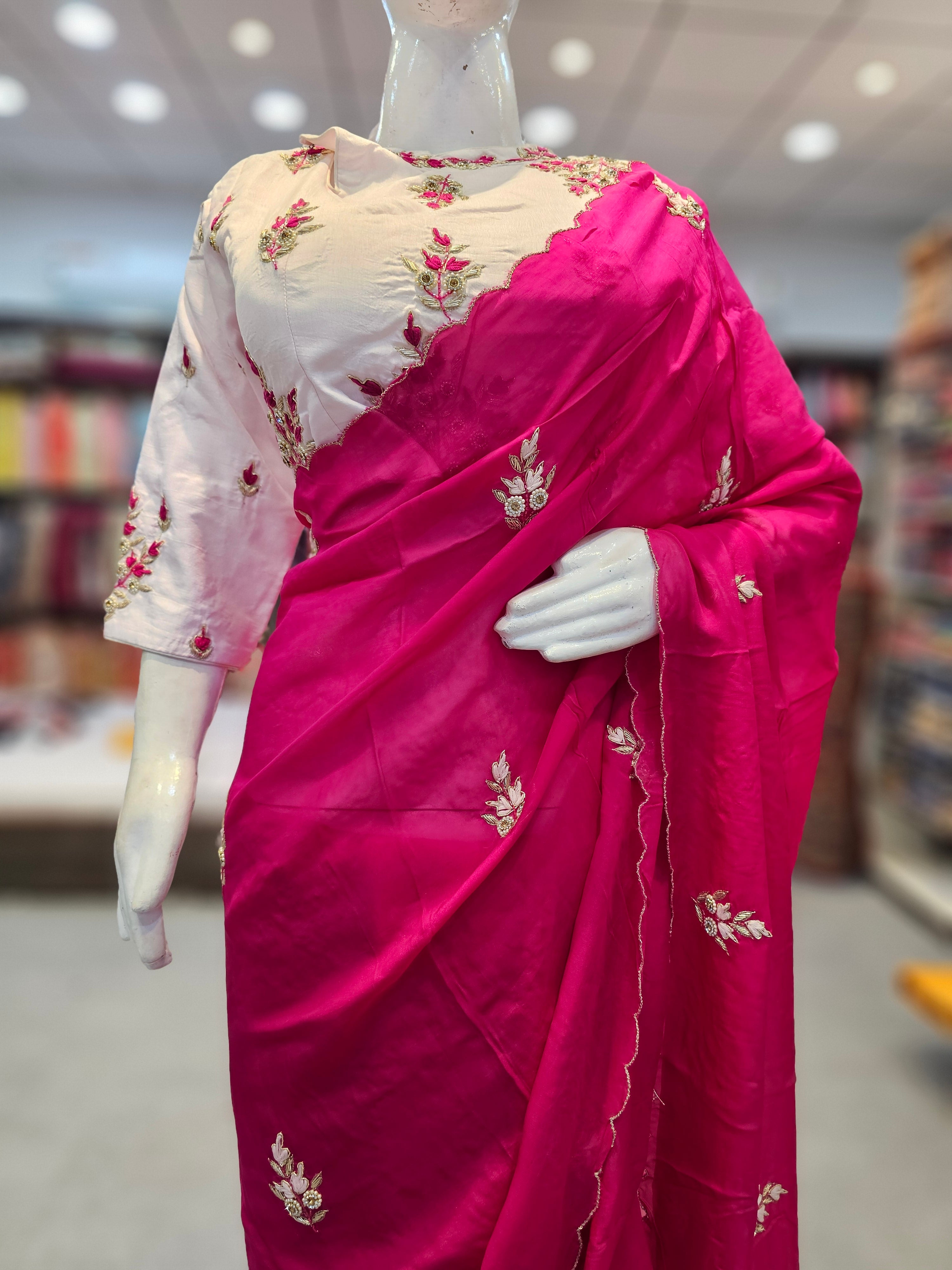 132001 Stylish Soft Organza Saree with Handwork & Heavy Designer Stitched Blouse