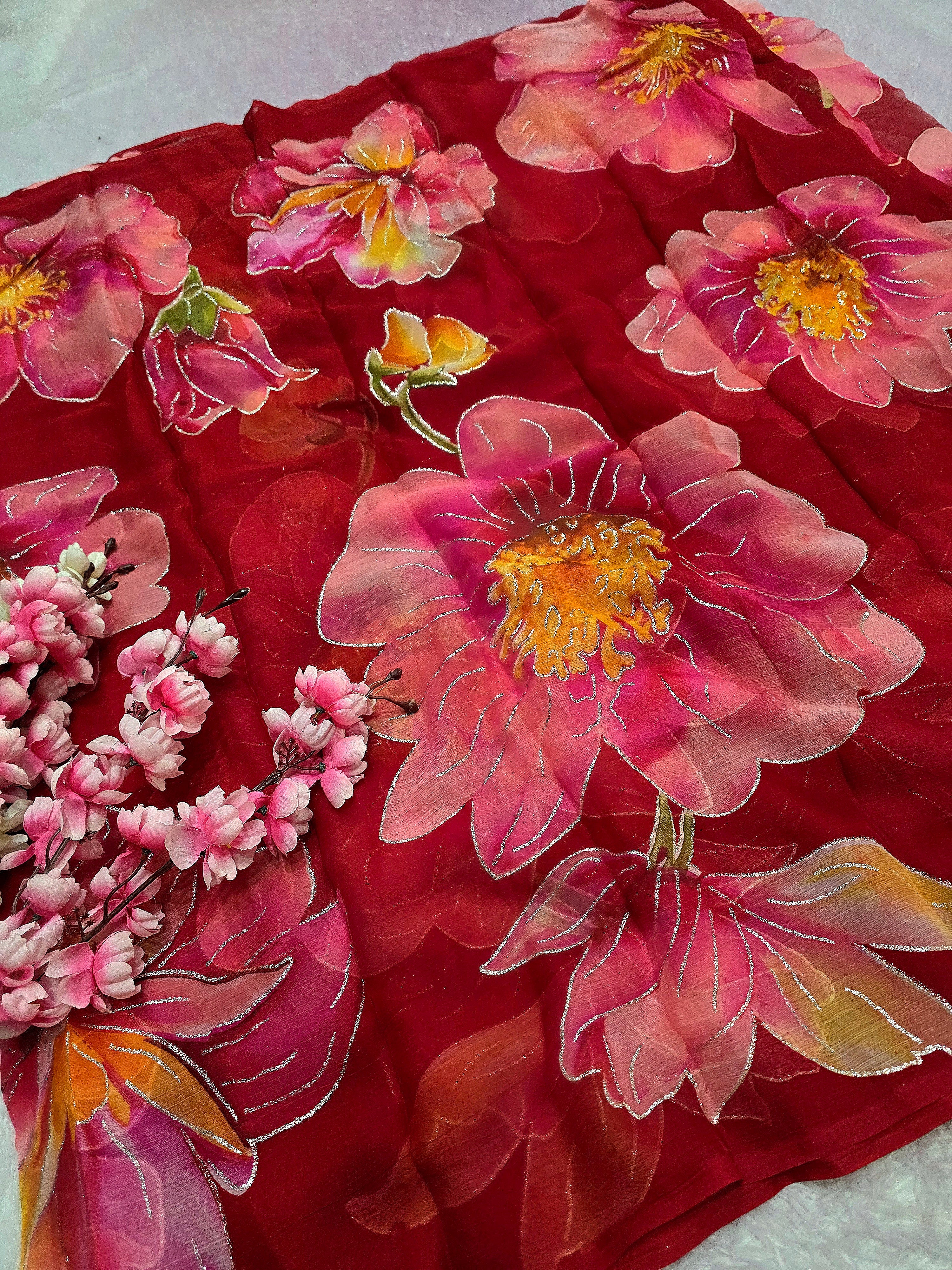 991001 Lightweight Elegant Semi Chiffon Flower Print Saree with Zari Print - Red