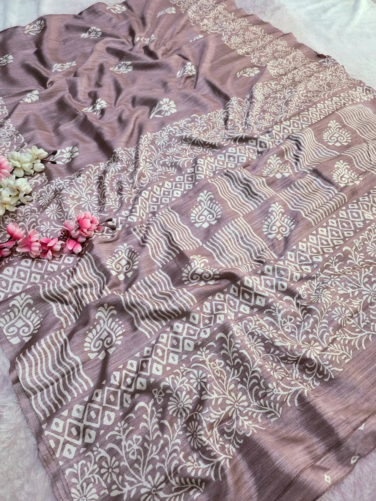 CA1524 Soft Dola Silk Block Print Saree - Lavender