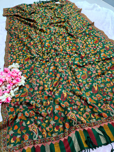 682011 ट्रेंडिंग अजरख प्रिंट इटैलियन क्रेप सिल्क साड़ी - मस्टर्ड 