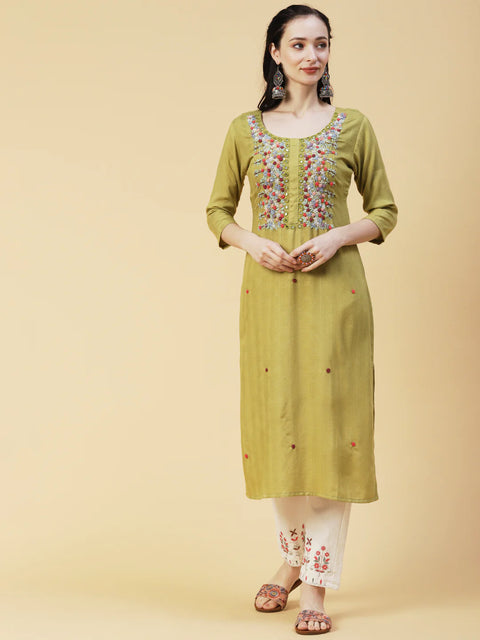 150005 Floral Hand Embroidered & Woven Straight Fit Kurta - Green