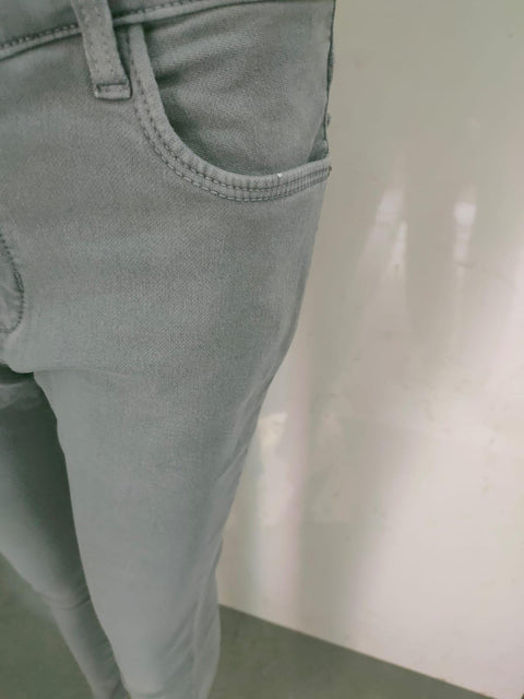 Zennia Women’s Stretchable Jeans