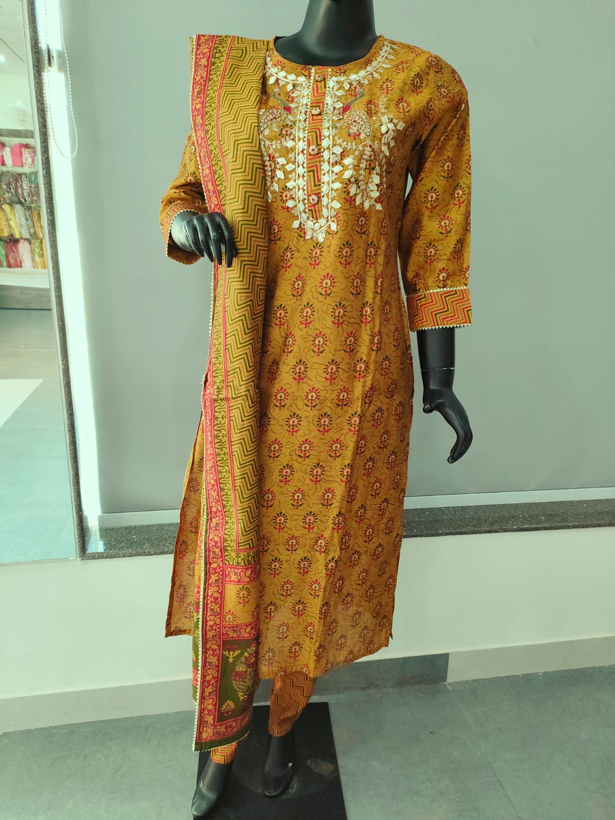 9658 Muslin Silk Straight Pant Dupatta Set