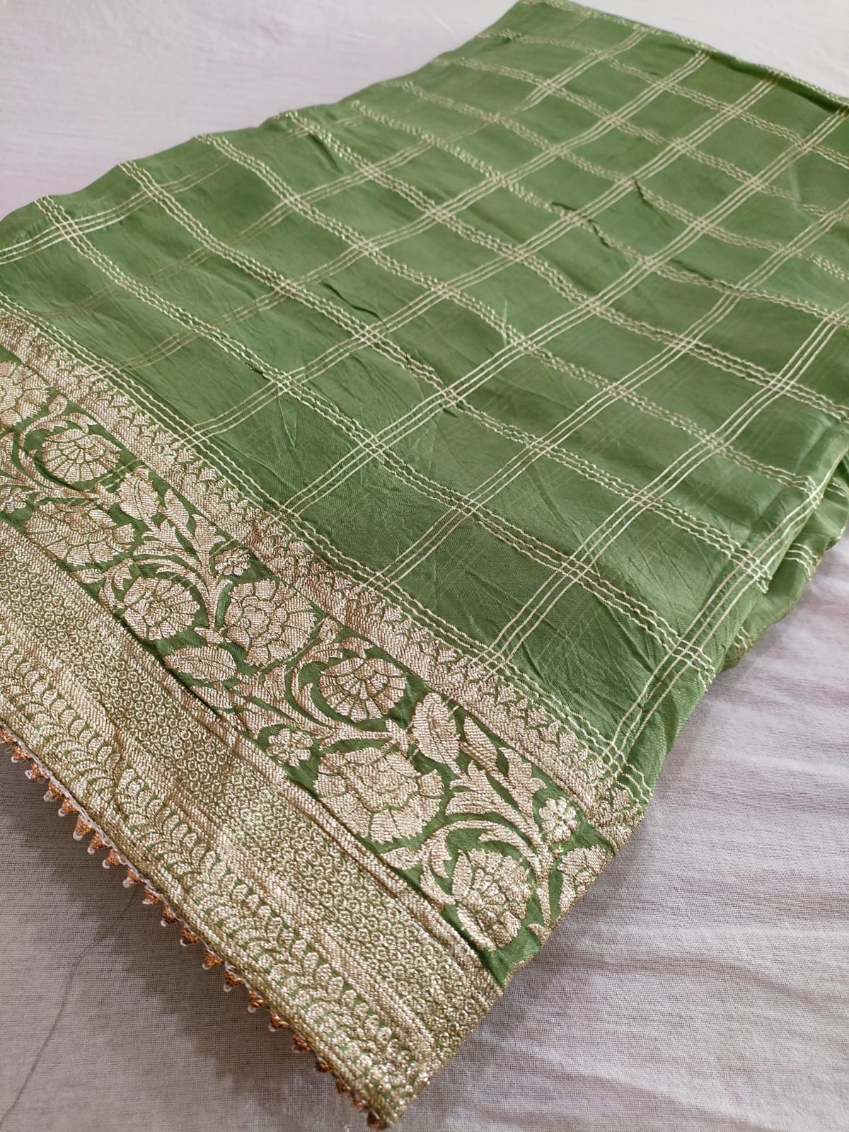 114006 Banarasi Checks Party Wear Saree - Green