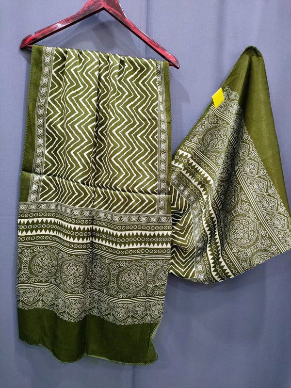 392006 Gajji Silk Ajrakh Stole - Green 1052