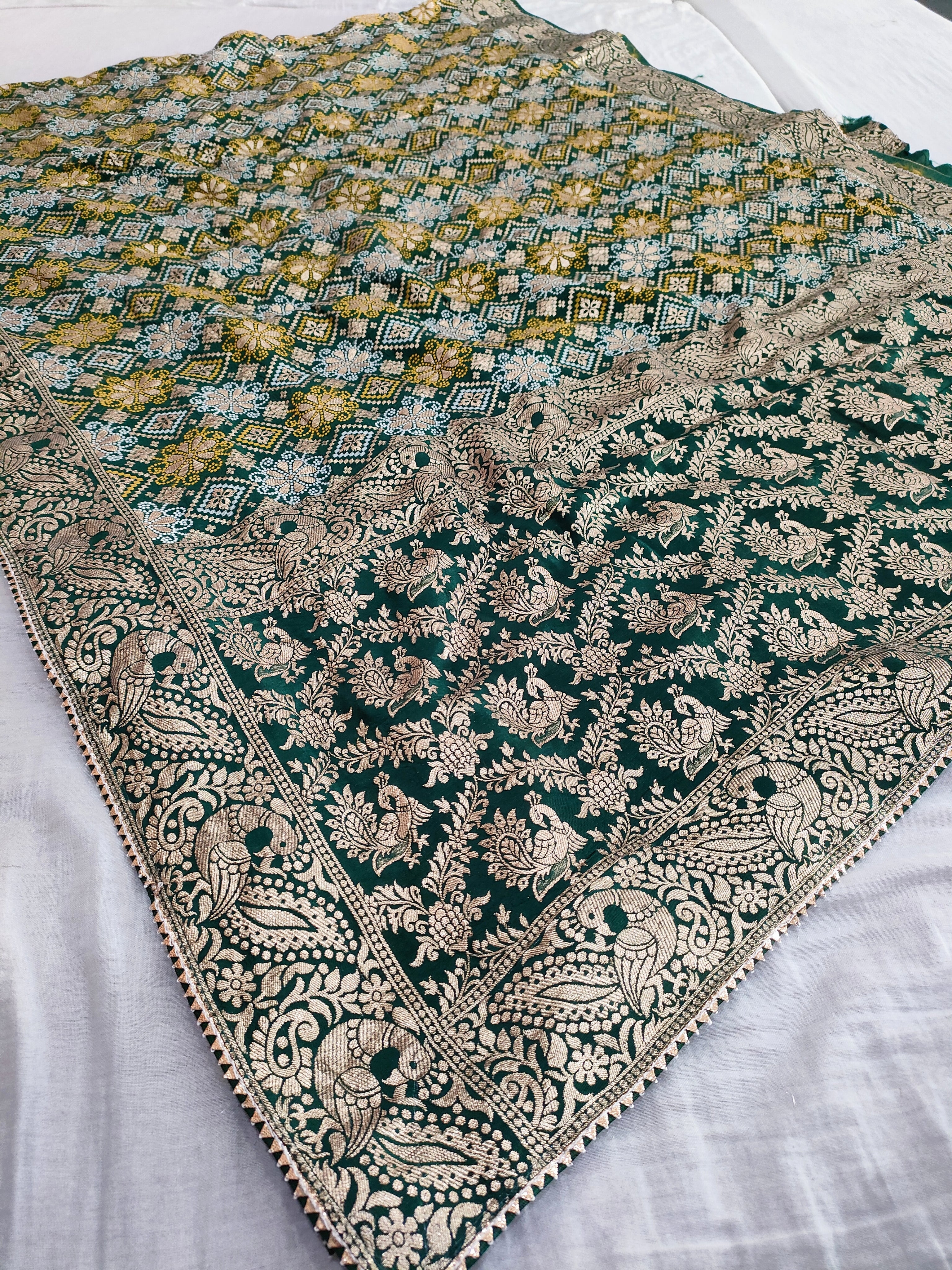 779008 Pure Dola Silk Patola Saree With Zari Weaving All Over (136003)