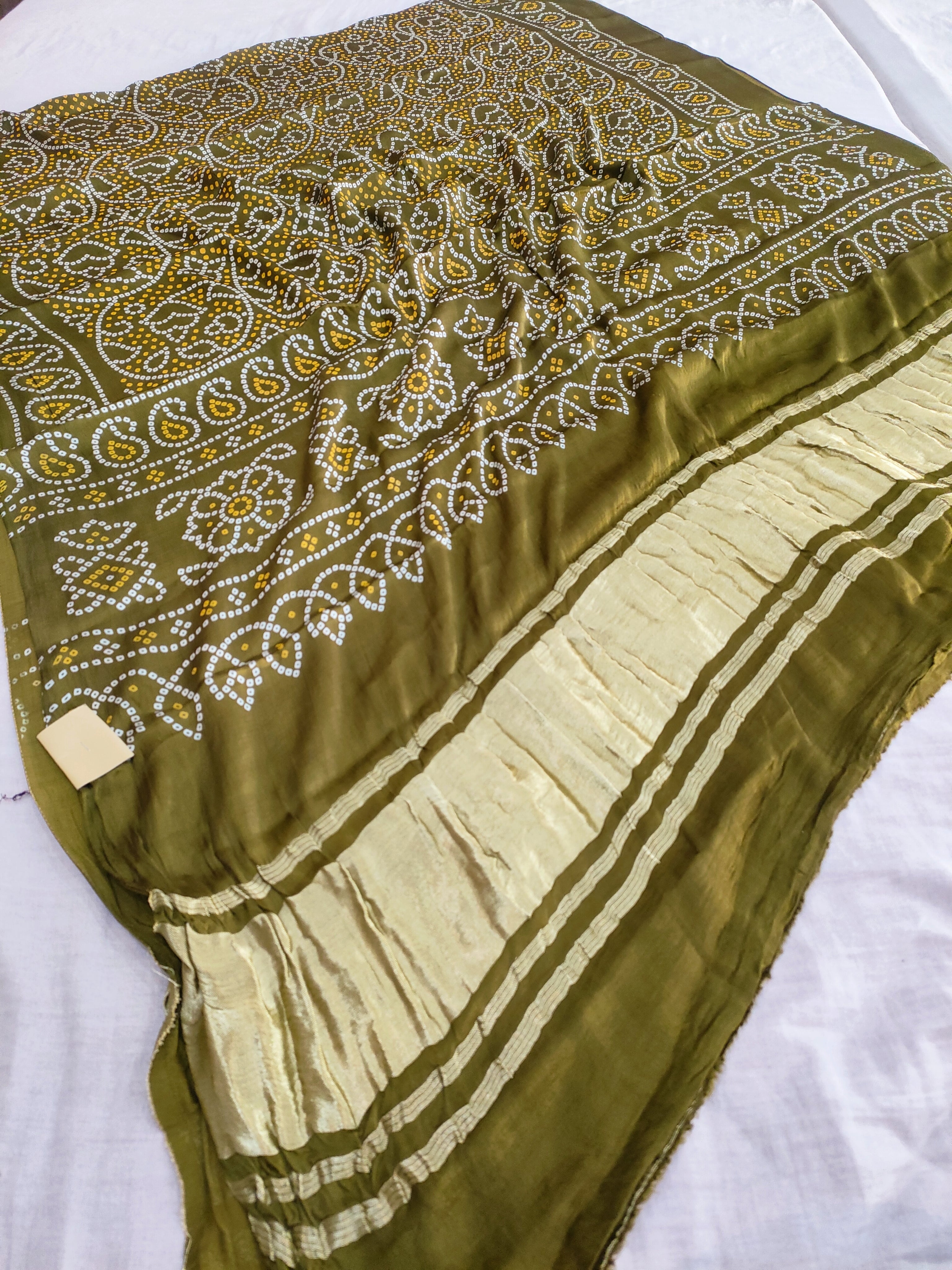 381003 शुद्ध गज्जी सिल्क बंधनी दुपट्टा - मेहंदी 