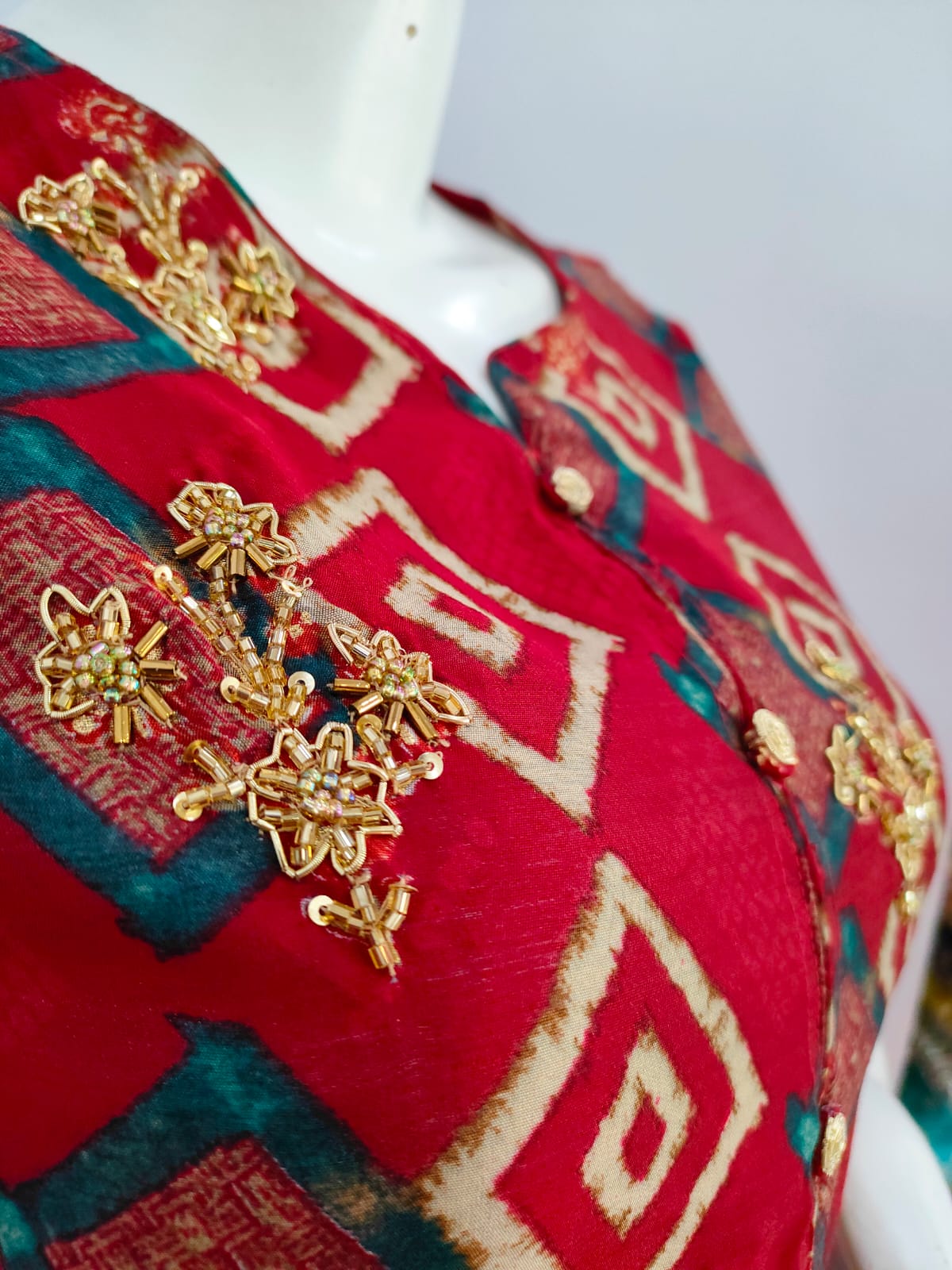 875013 Pure Soft Silk Printed Straight Fit Kurta With Pant and hand Cutdana Work on Yoke 151002